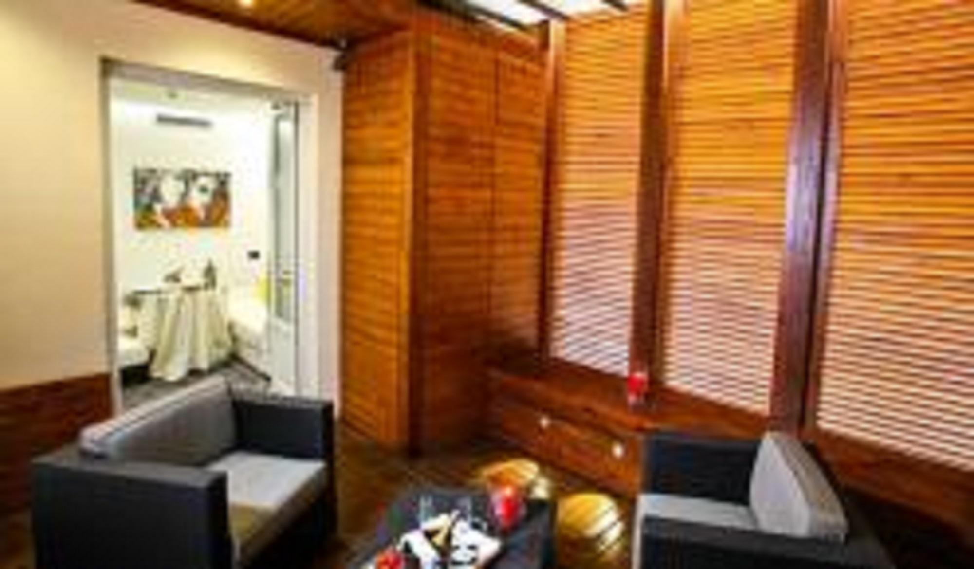 Style Hotel Milan Exterior photo