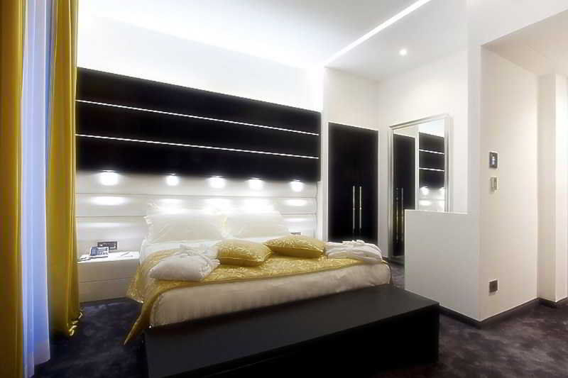 Style Hotel Milan Exterior photo